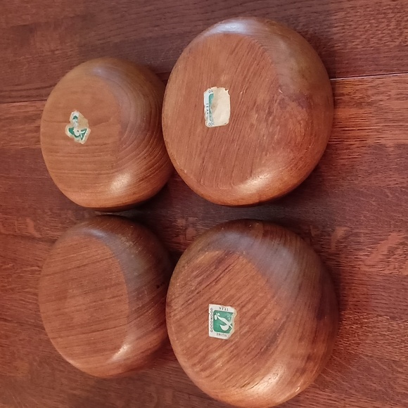Genuine Goodwood Teak Wood Salad Bowls - Picture 3 of 5